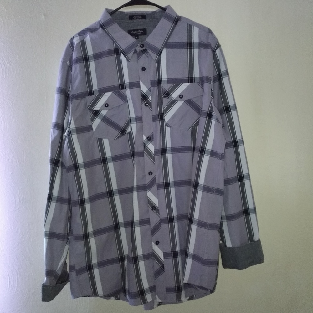 Eighty Eight Platinum Shirt Size: XXL